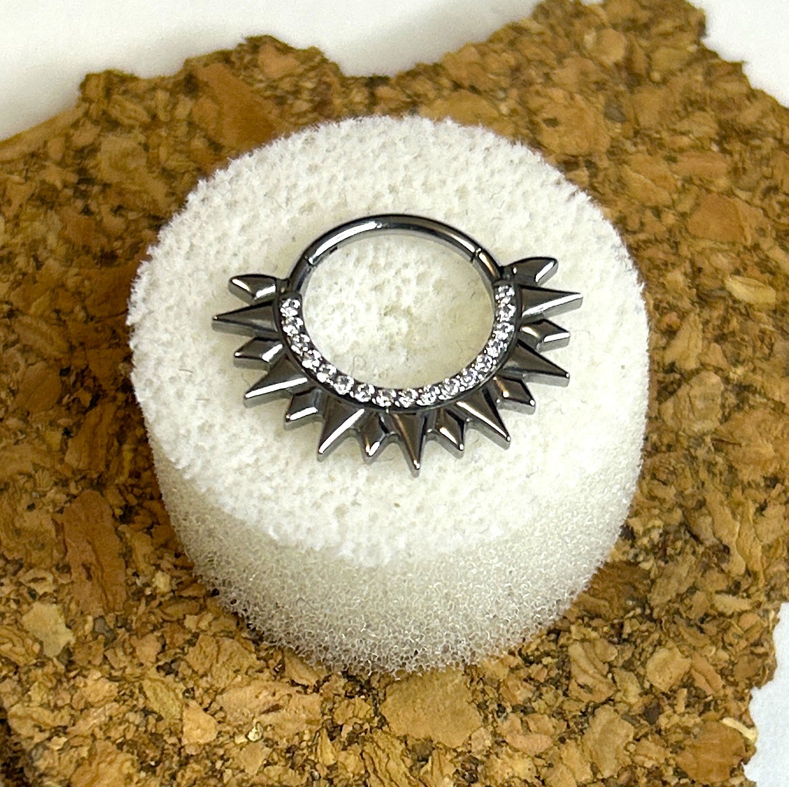 316L Steel 16g Sunburst Gem Clicker