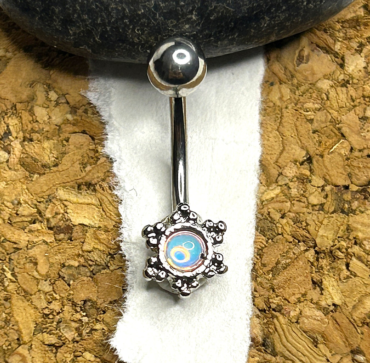 16g Opalite Filigree Curved Barbell – Steel & Gold