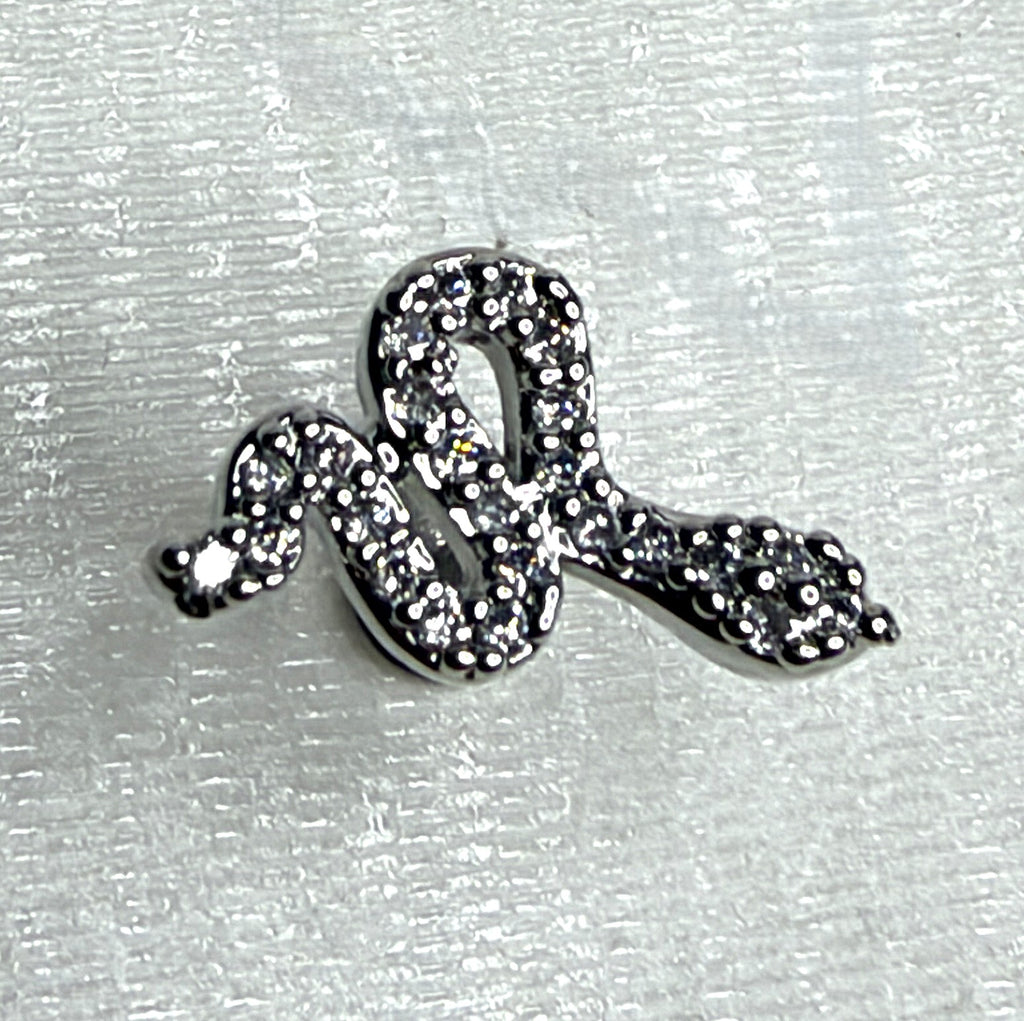 16g Steel Crystal Snake Flat Back Stud