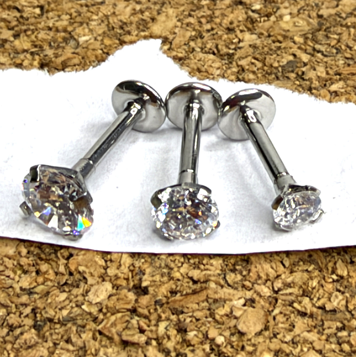 16g Steel Round Crystal Flat Back Stud