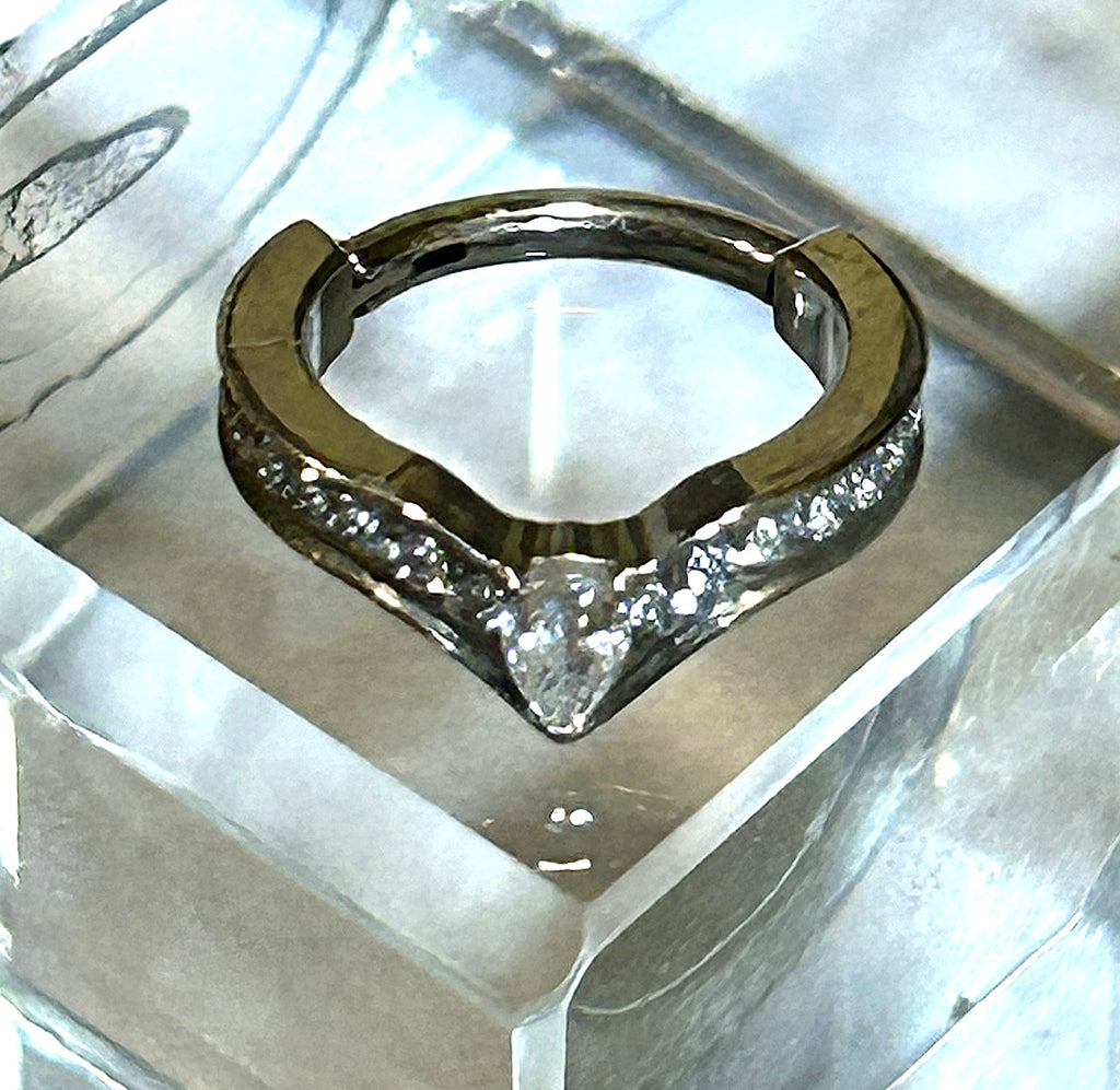 Titanium Chevron Clicker