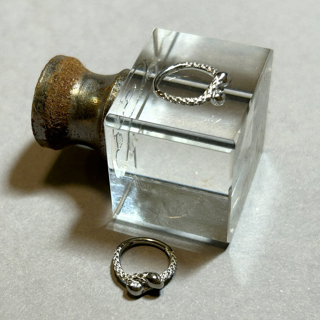 316L Steel 16g Snake Clicker