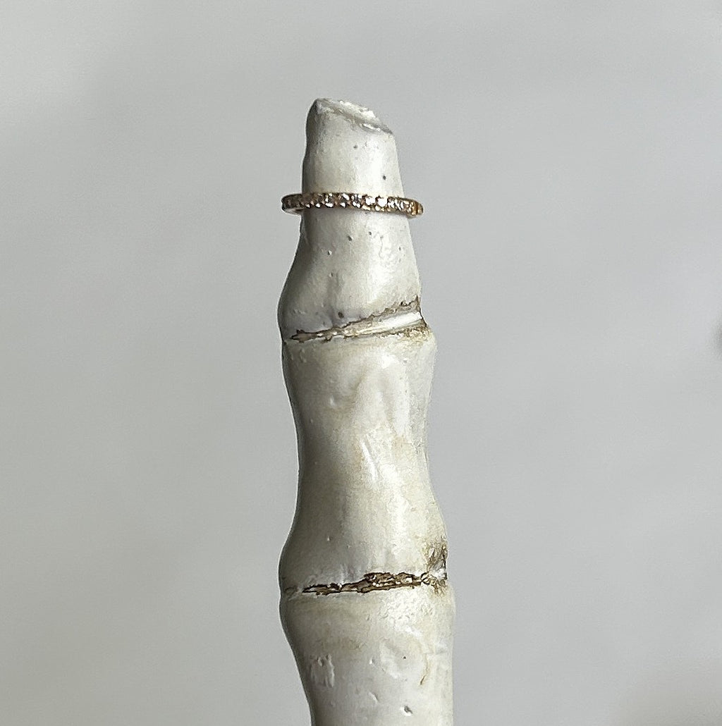 Titanium classic gemmed clicker