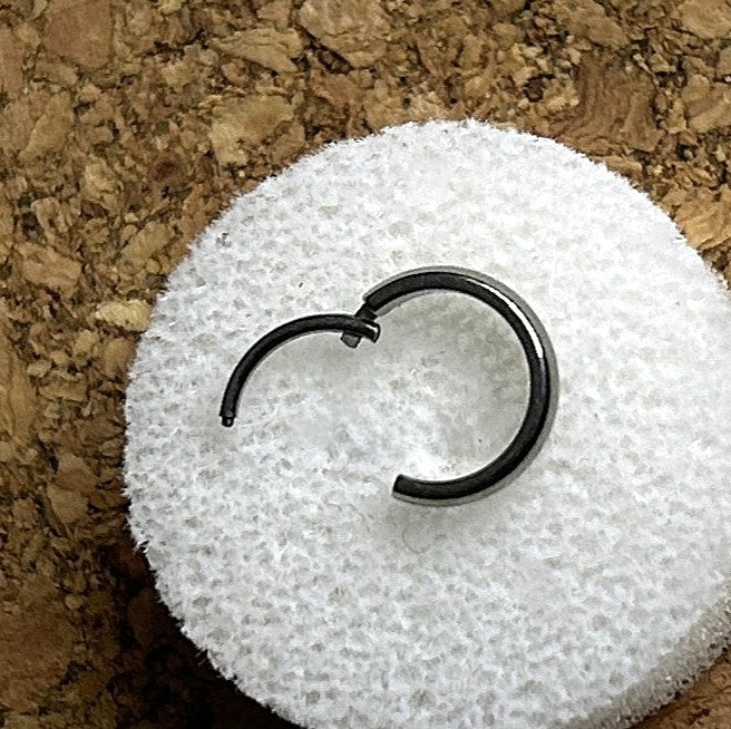 Titanium 16g Marquise Gem Clicker