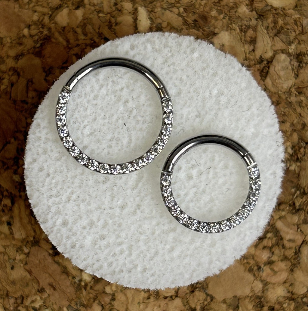 316L Steel 16g Front-Facing Gem Clicker