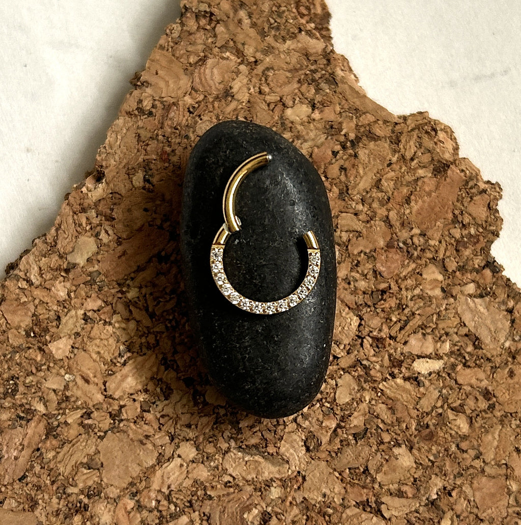 Steel Front facing gem clicker hoop