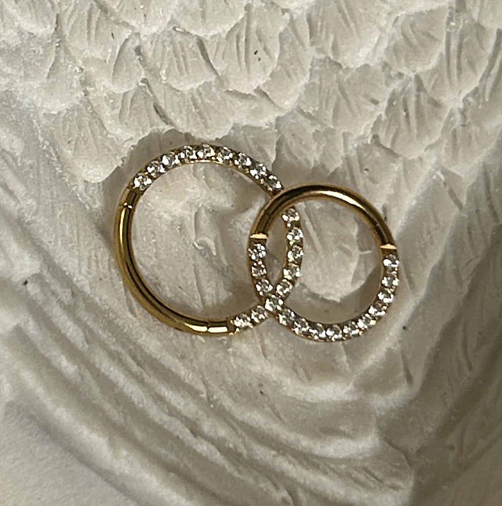 Steel Front facing gem clicker hoop