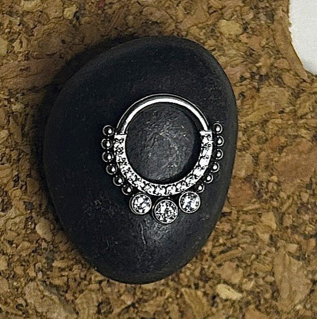 Titanium 16g Bali Gem Clicker
