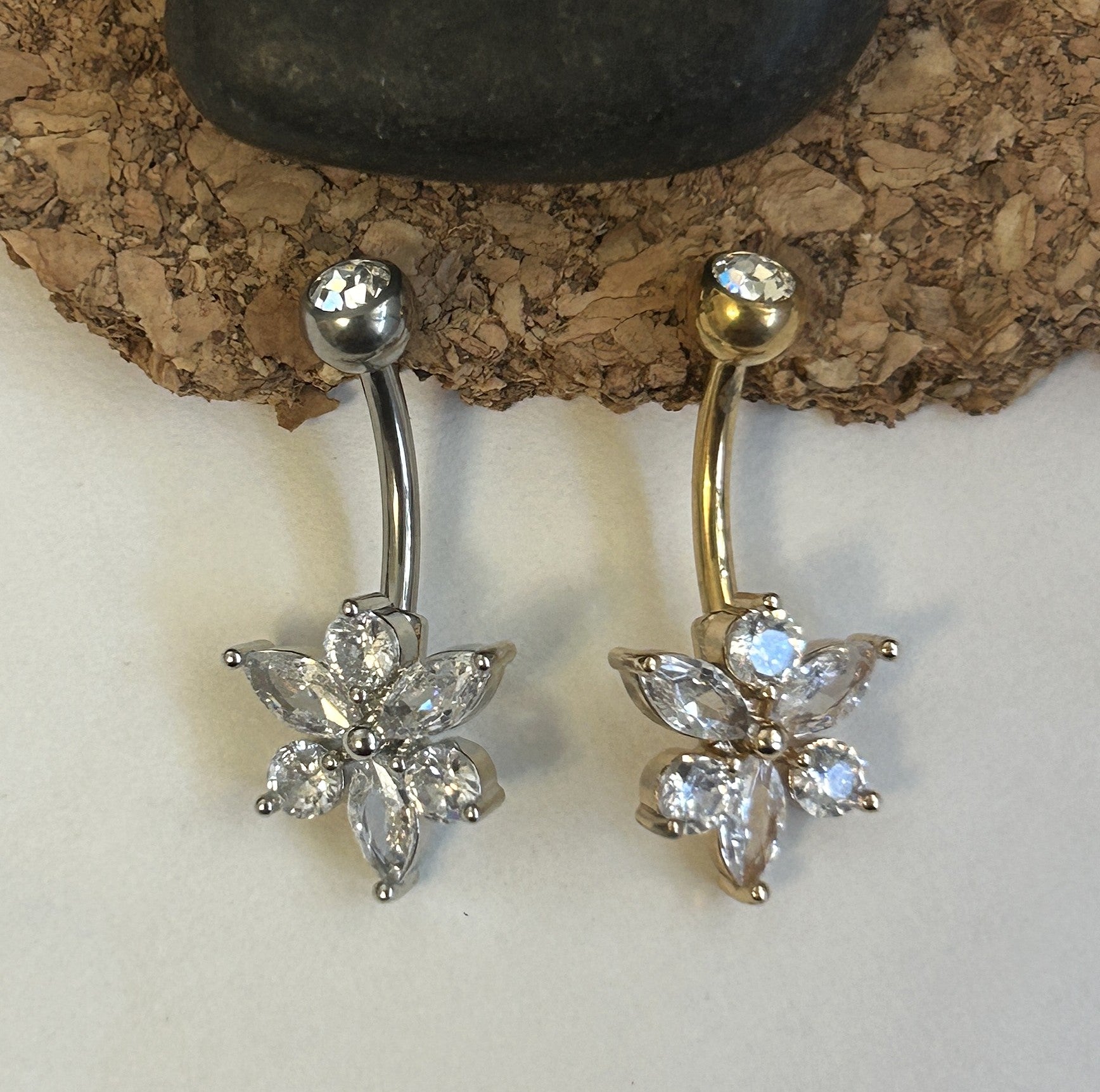 Titanium Flower Belly Ring – 6-Gemstone Gold