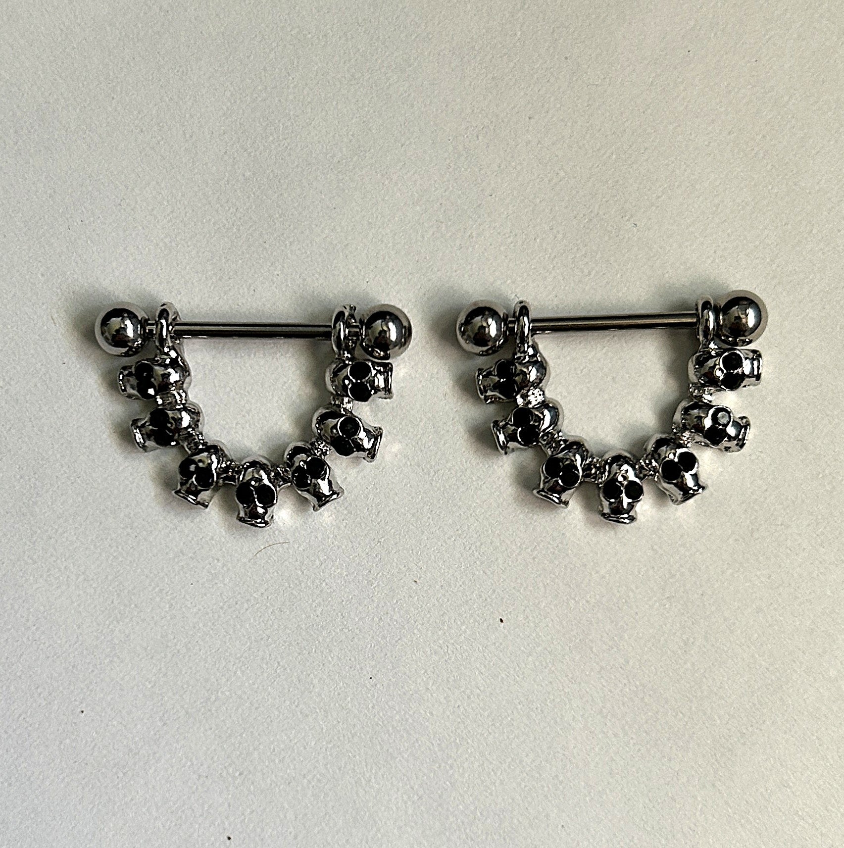 Nipple Shield - Skull Crescent