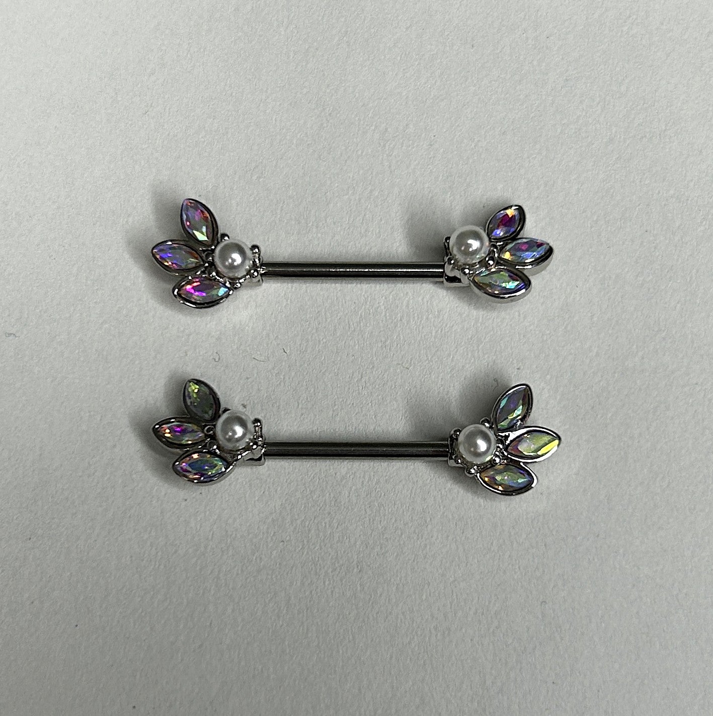 Nipple Bar - Pearl & Aurora Marquis Stones