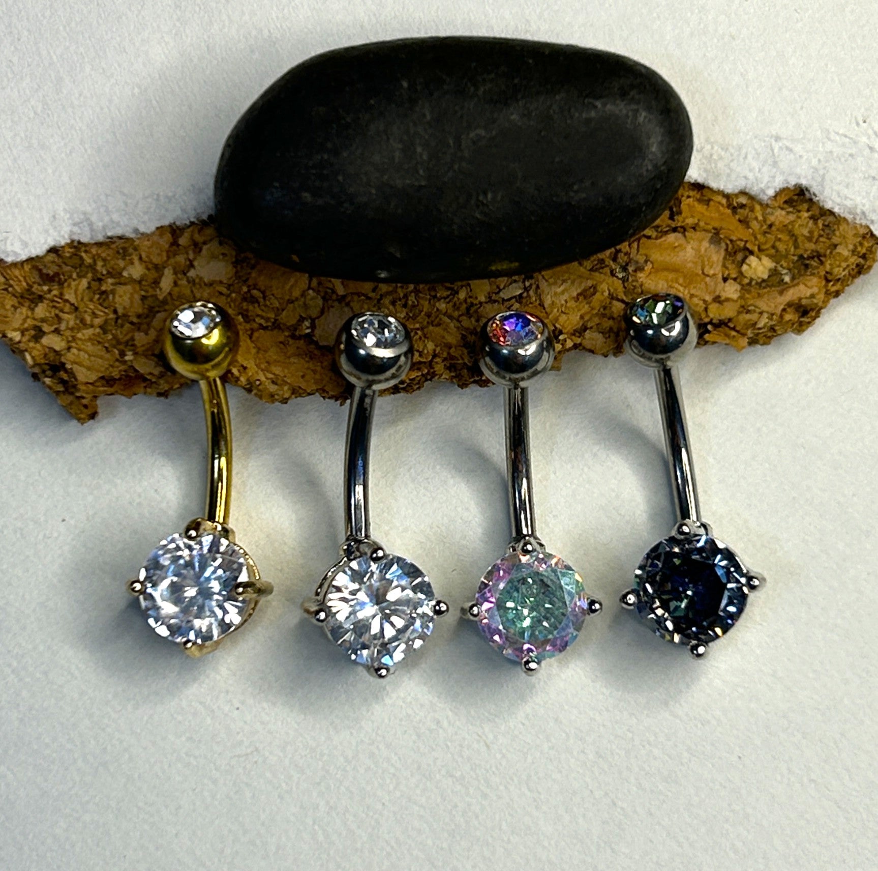 Titanium Classic Belly Ring – 3mm & 6mm Prong-Set Beads