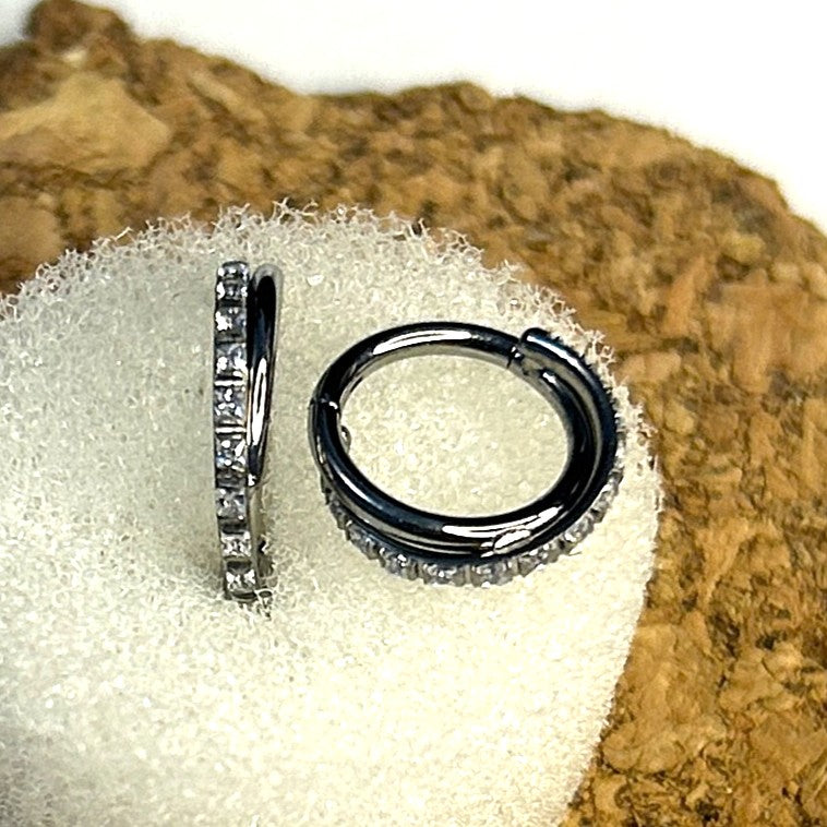 Titanium 16g Twisted Gem Clicker