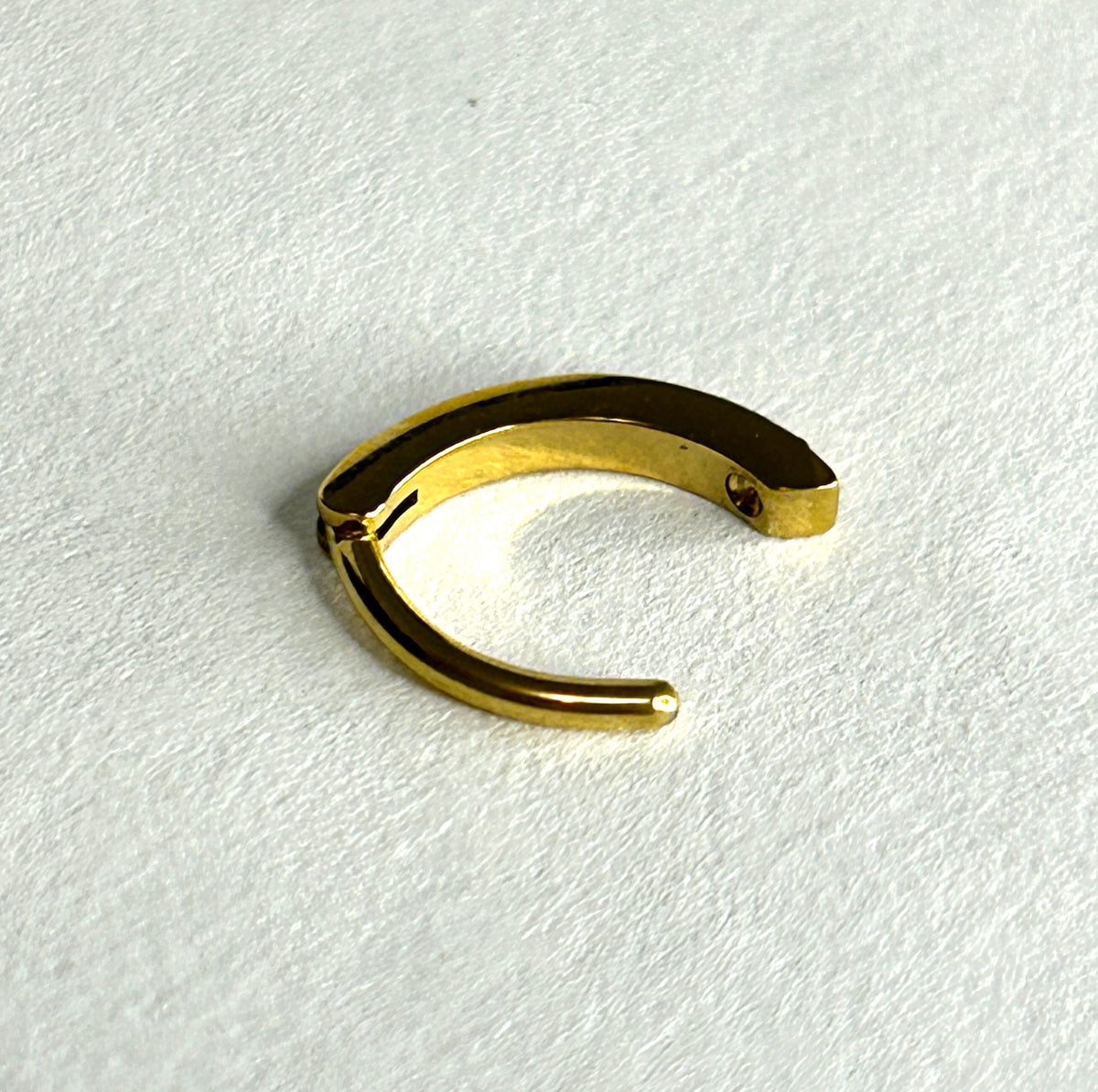 Gold and Black Titanium 16g Crystal Curved Clicker