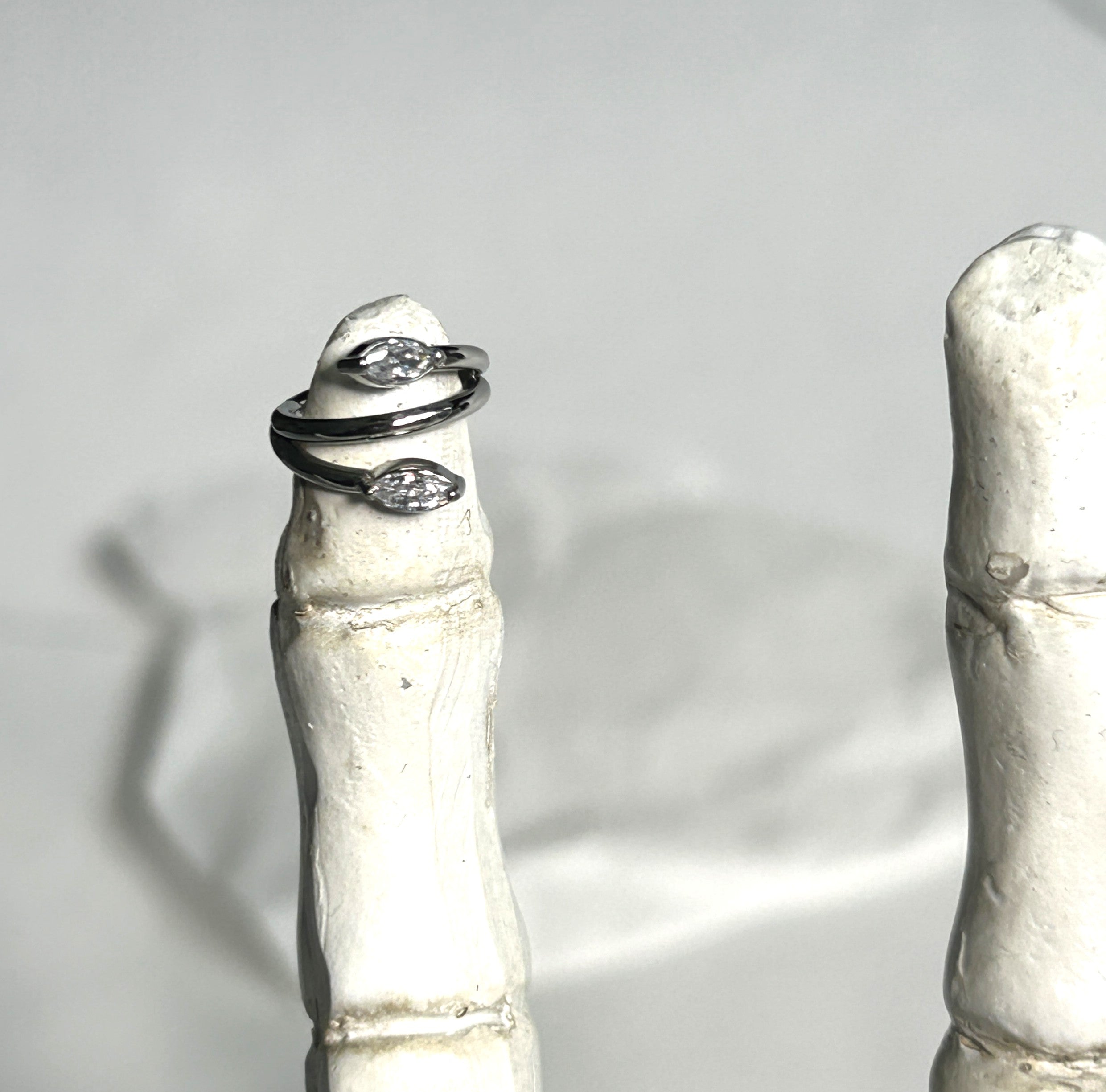 Titanium Twisted Vine Clicker